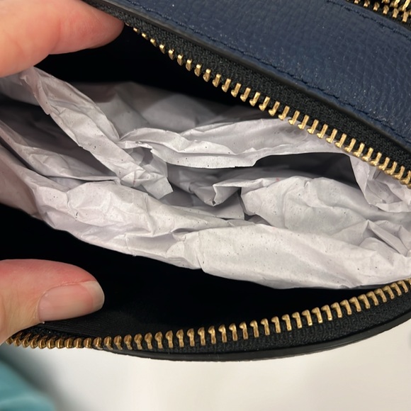 NWOT Marc Jacobs Navy Blue Leather Shutter Crossbody Bag - Picture 5 of 8